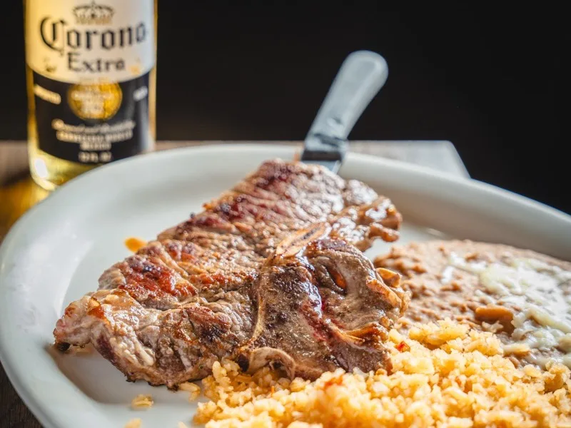 Filete tampiqueño at El Jinete Athens